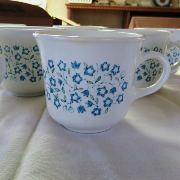 Corelle Blue Heather Mugs - Set of 8 -- Vintage, Very Pretty! - Picture 1 of 4